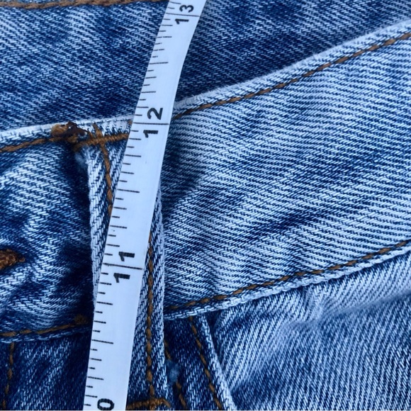 Shein distressed jeans High Rise Sz. 4 Light Wash - Picture 3 of 7